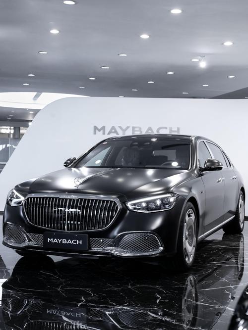 东莞3岚图汽车的售后服务让用户无忧出行，迈巴赫未来的豪华车趋势